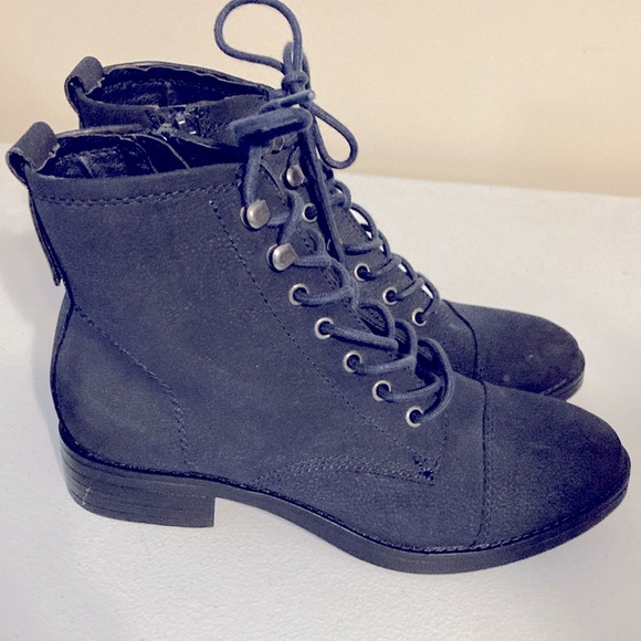 Madden Girl Navy Blue Suede Leather boots - Picture 2 of 6